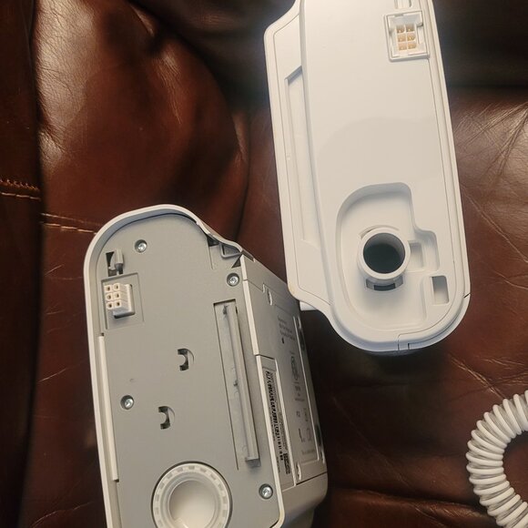 Philips DreamStation CPAP with Accessories - Picture 11 of 15